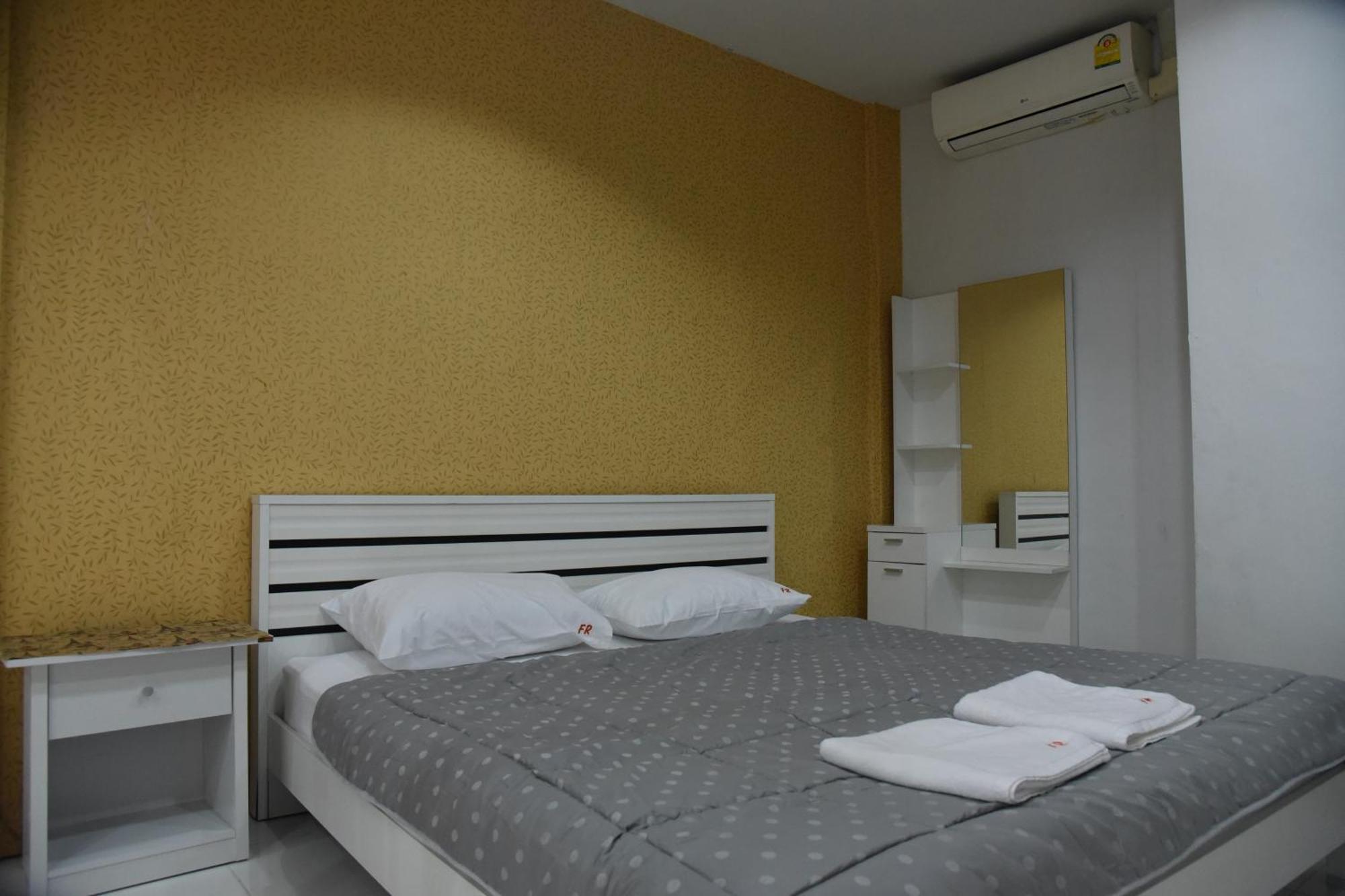 Hotel Fairtex Residencia Pattaya Habitación foto